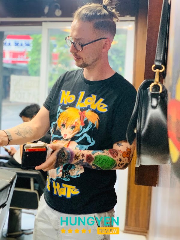 Cắt Tóc Nam Huy Barber - hình ảnh 2