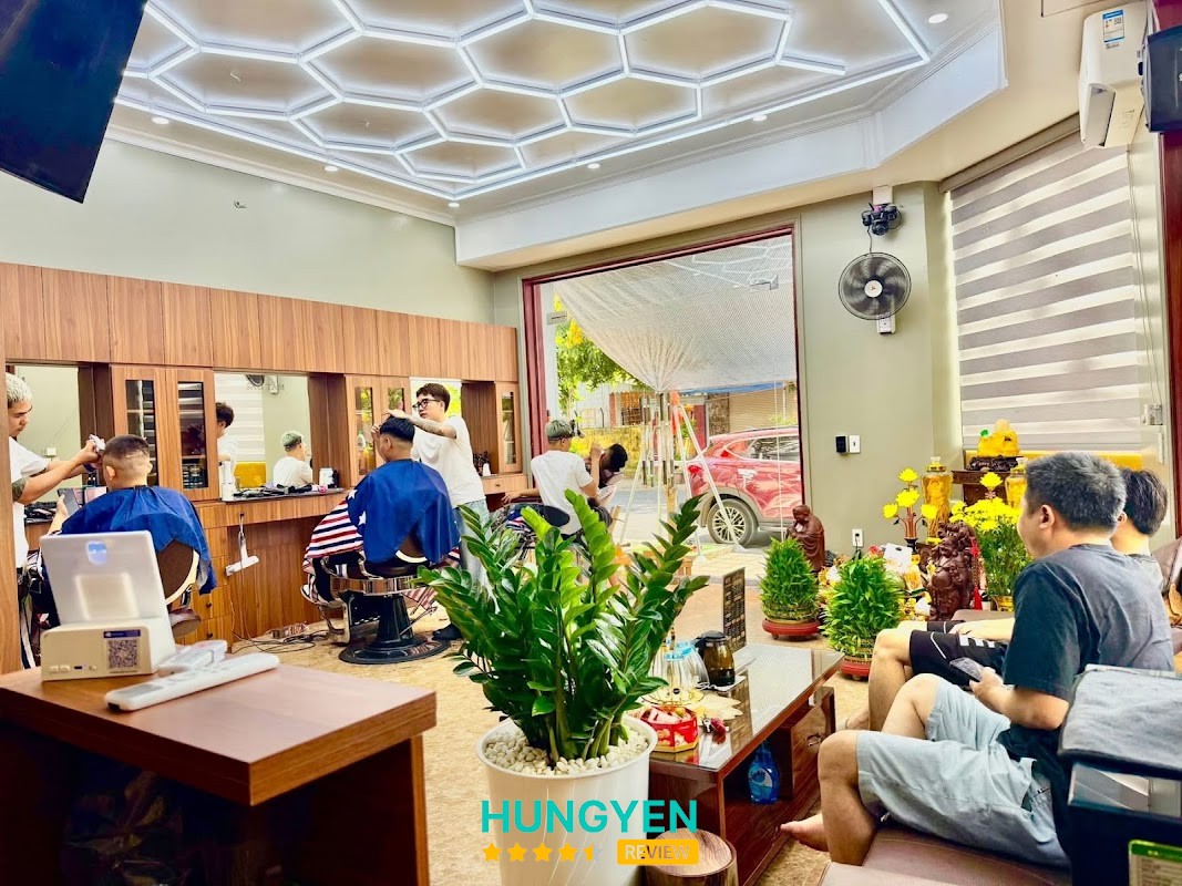 Tiệm Tóc Nam Sáu Tâm – hình ảnh 3