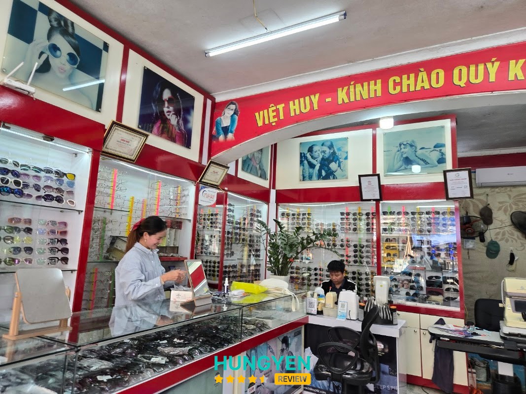 Cửa Hàng Mắt Kính Việt Huy
