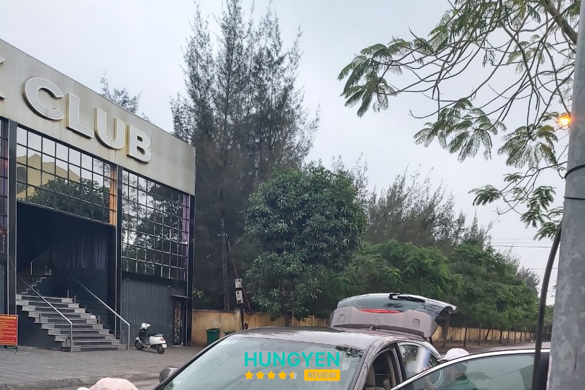 Rửa xe, Sửa xe ô tô Hoàng Giang Hân