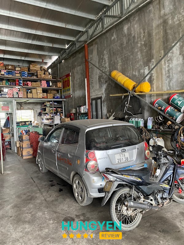 Khu vực sửa chữa của Gara Ô Tô Thái Bình