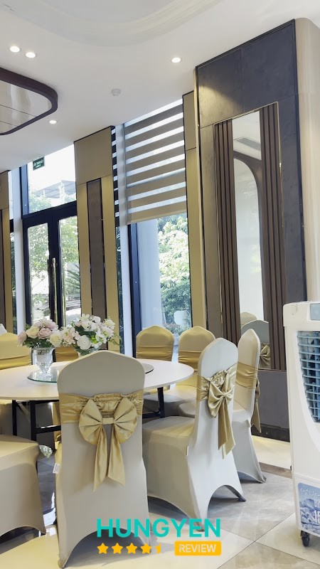 Khách sạn Melia Grand Hotel – hình ảnh 2