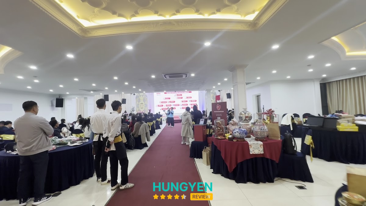 Nhà Hàng Hoàng Gia Văn Giang - Ecopark – hình ảnh 2