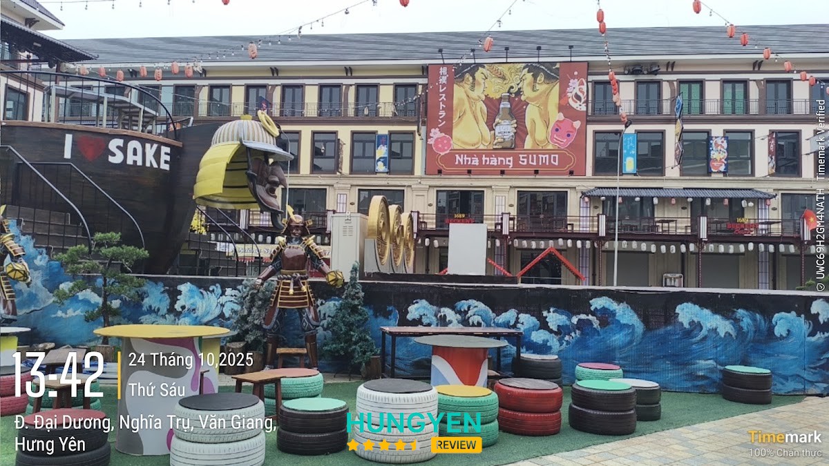 Làng Sake Grand World Hưng Yên
