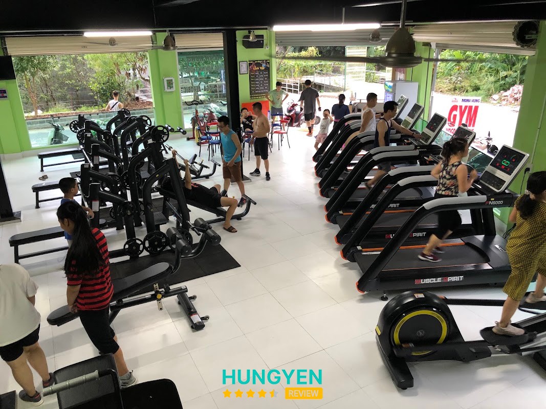 Không gian Gym Mạnh Hưng