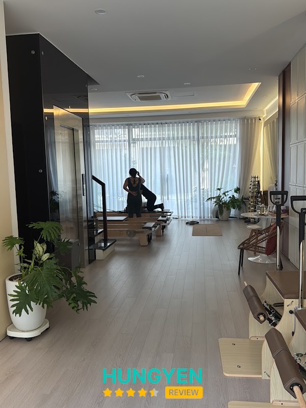 Không gian By Pilates