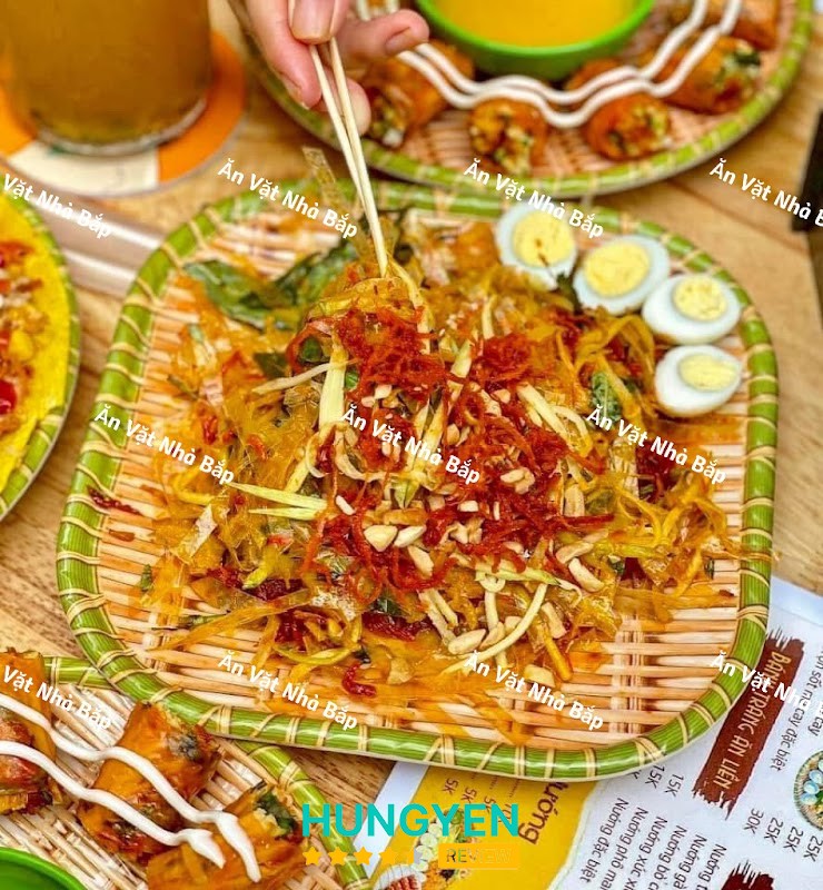 Ăn vặt nhà bắp Vũ Tiên