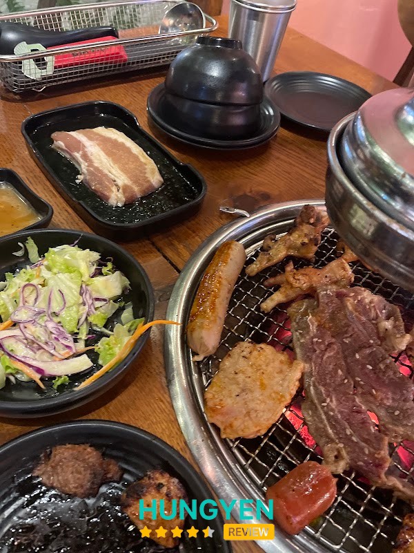 Trạm Buffet - Lẩu Nướng Đông Hưng