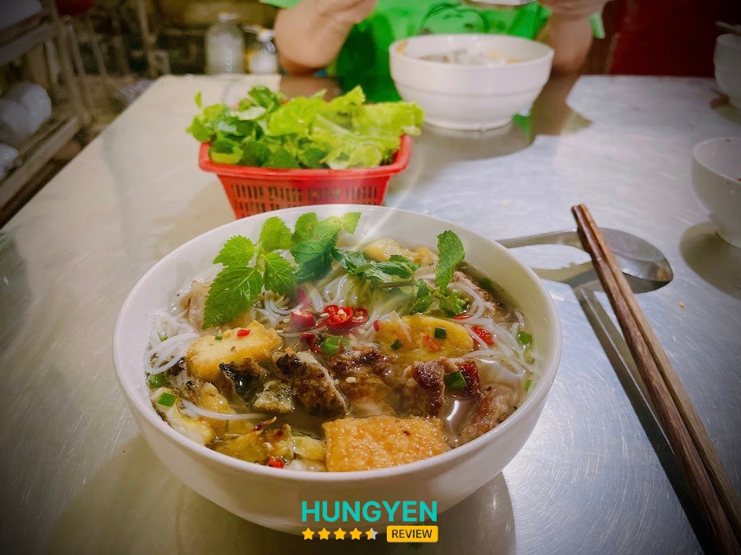 Bún chả canh cá rô đồng Hà Phố Quán Hưng Yên