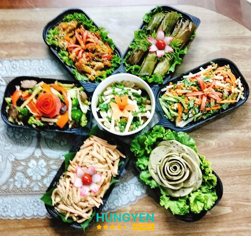 Món ăn tại Hữu Duyên Chay