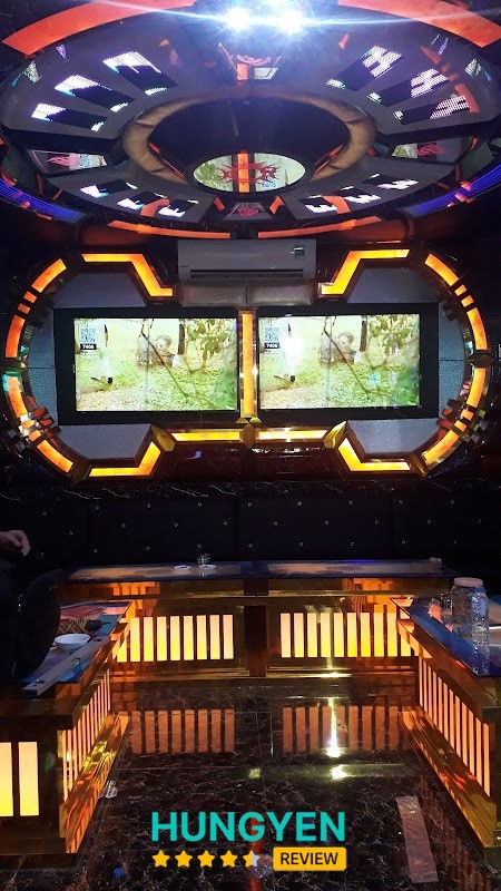 Không gian Karaoke ngọc dương