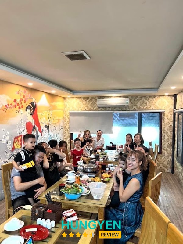 MỘC QUÁN Lẩu và Nướng Như Quỳnh