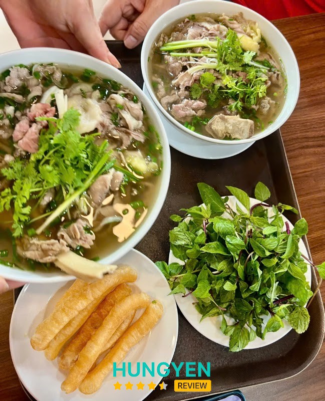 Phở Phố Hiến Xưa tại đường Lê Lai