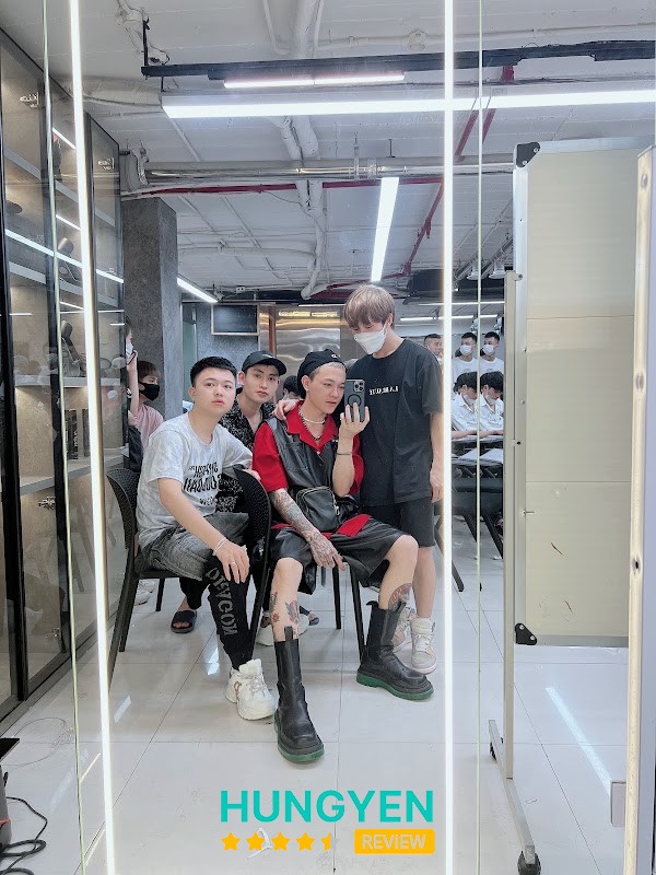 Salon Anh Chiển Hưng Yên