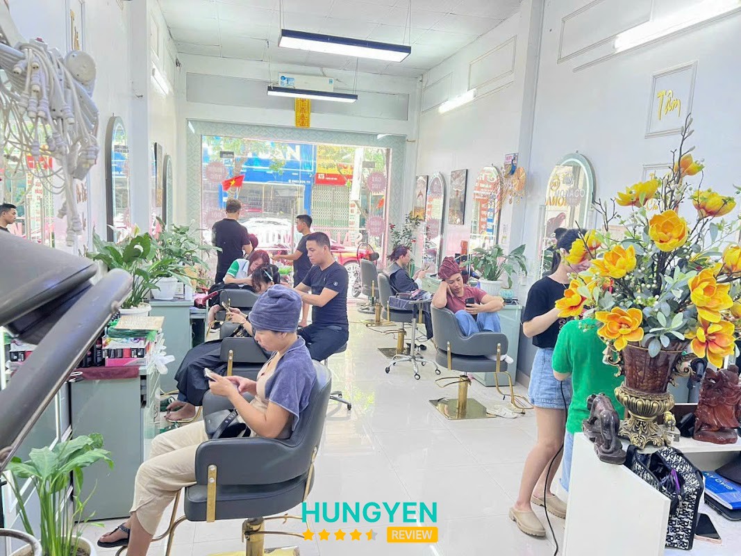 NHẤT HAIR CHUYÊN TÓC XOĂN – hình ảnh 3