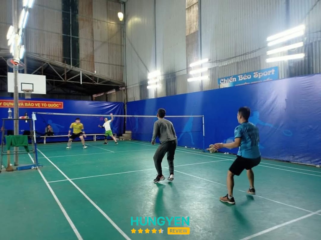 Sân Cầu Lông Xuân Dương Văn Giang