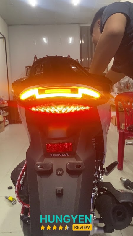 Hào decal dán độ xe máy – hình ảnh 2