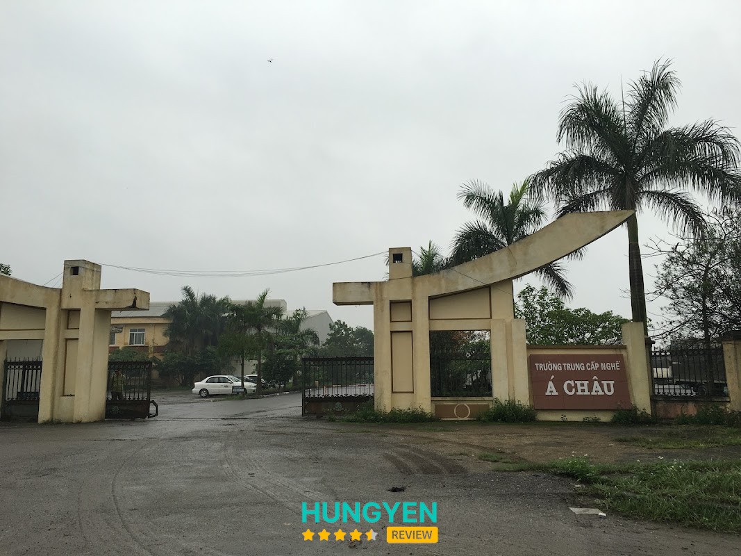 A Chau Vocational School Hưng Yên