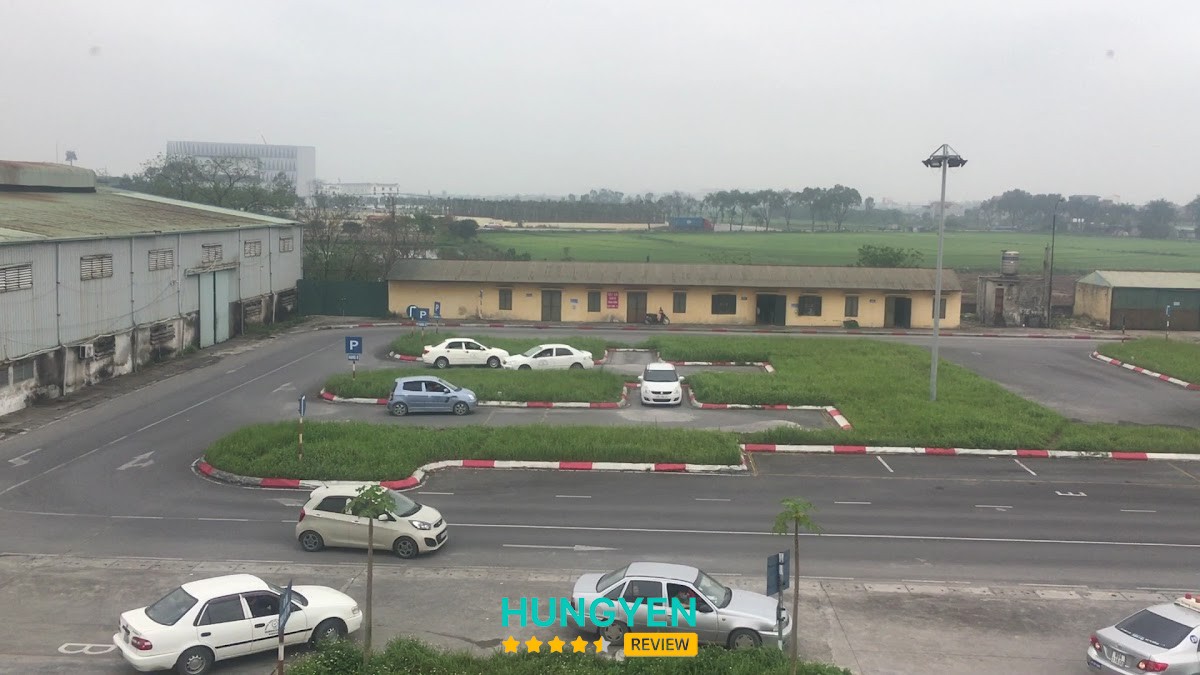 A Chau Vocational School – hình ảnh 2