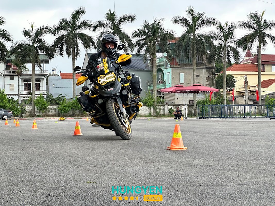 Trường Trung cấp Châu Hưng Hưng Yên