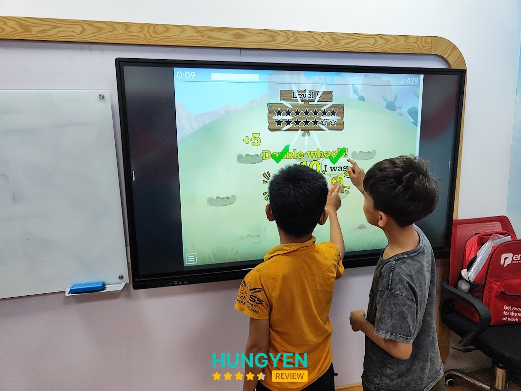 Emax English Hưng Hà – hình ảnh 3