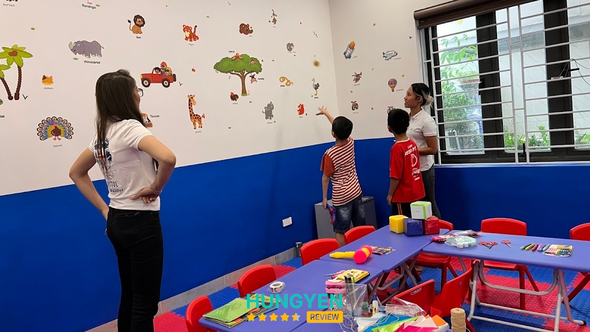 Bristol Language Academy Ecopark – hình ảnh 2